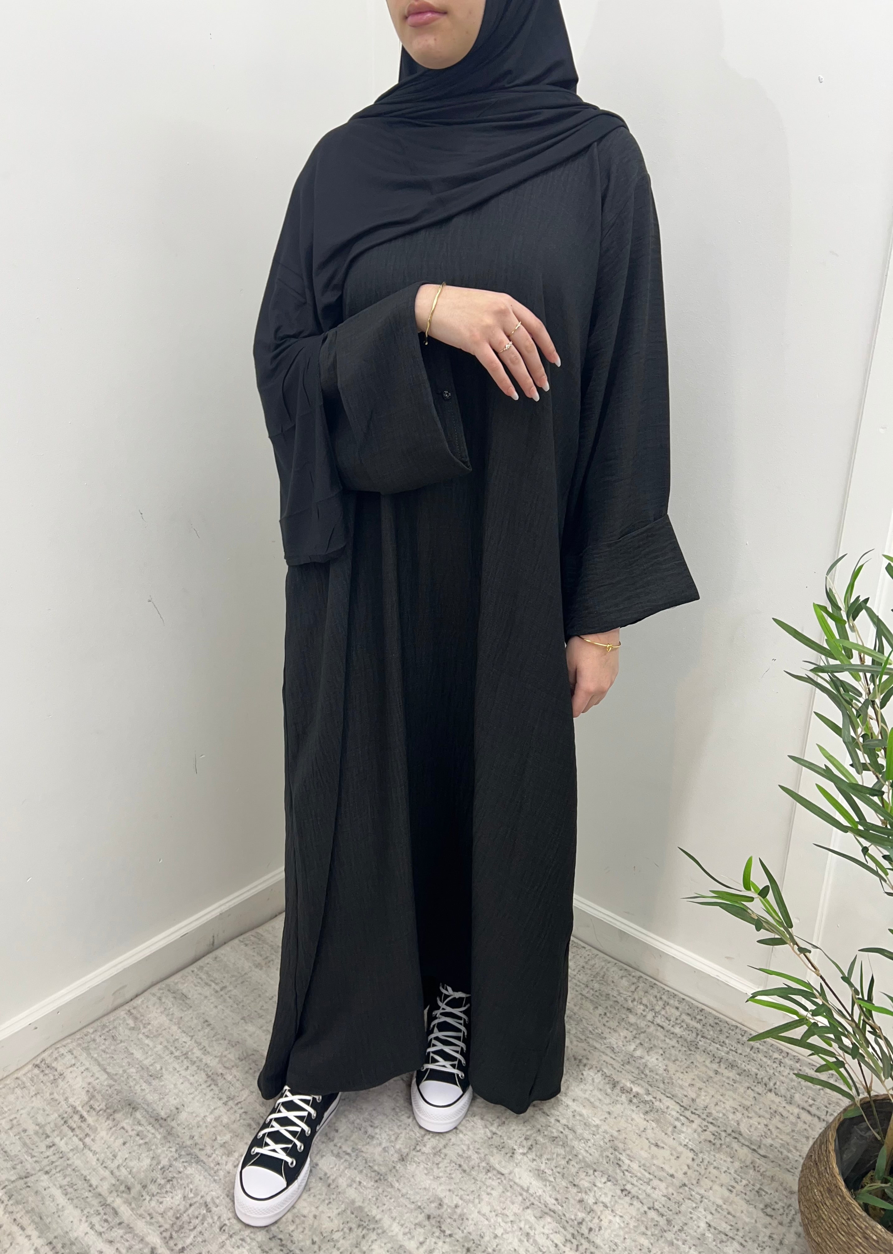 Black Linen Abaya