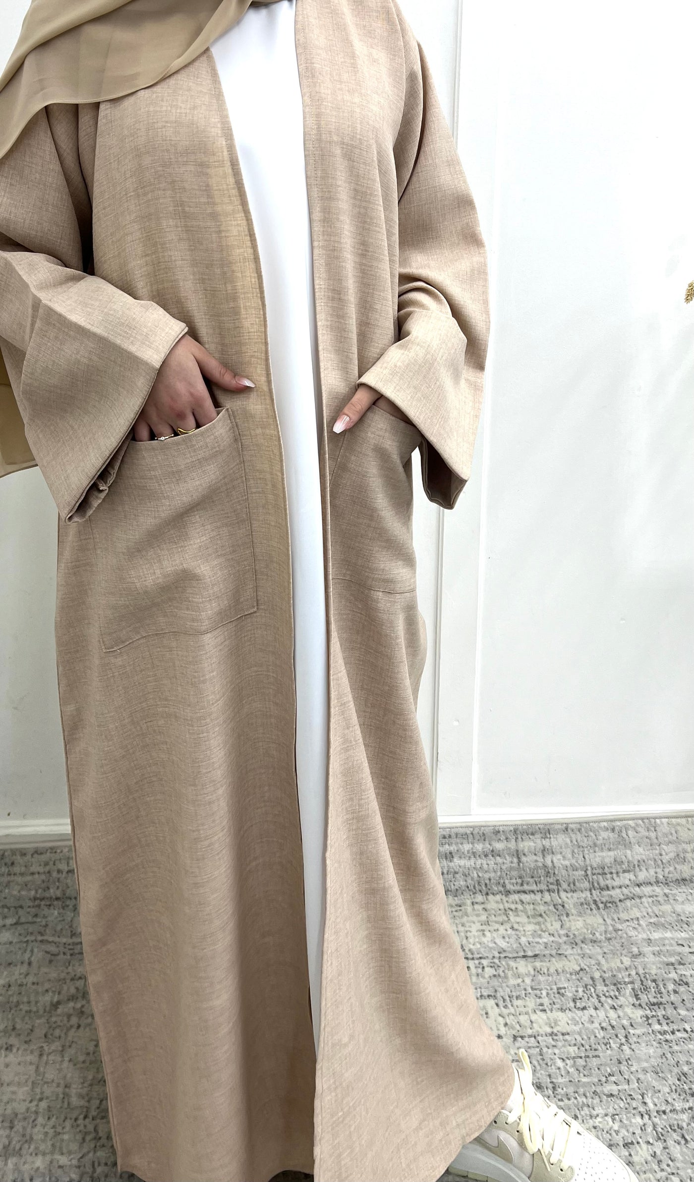 Taalia Abaya - Oat