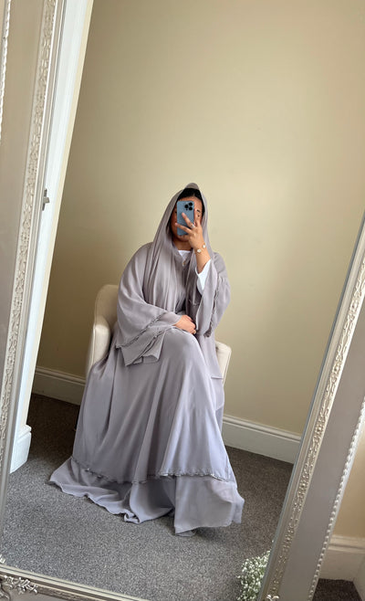 Alma - Crystal Abaya